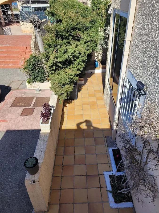Apartment Studio Bord De Mer Hyeres France